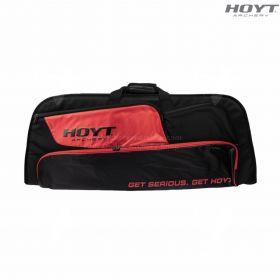 Close-up of the Team Hoyt Pursuit Bow Case’s zippers and stitching. Reinforced seams and heavy-duty fabric ensure long-term use and durability in the field. Two front pockets keep archery accessories organized.