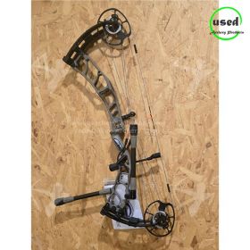 Used Elite omnia 50-60# 24.5-30 Inch Draw Beige RH with elite stabie set and other gear almost new